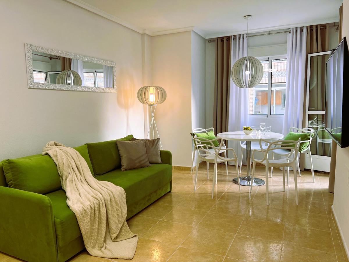 Holiday Suite Fragata Torrevieja Luaran gambar
