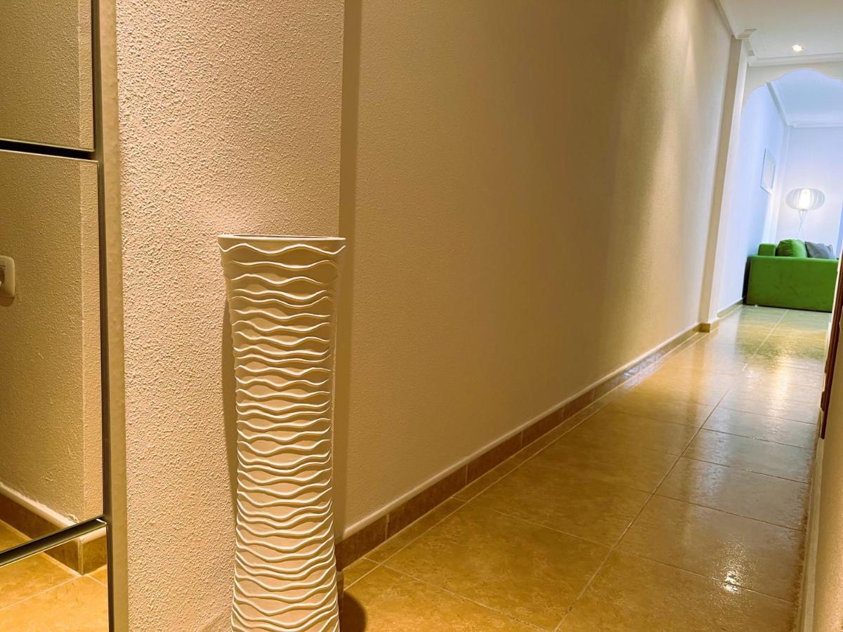 Holiday Suite Fragata Torrevieja Luaran gambar